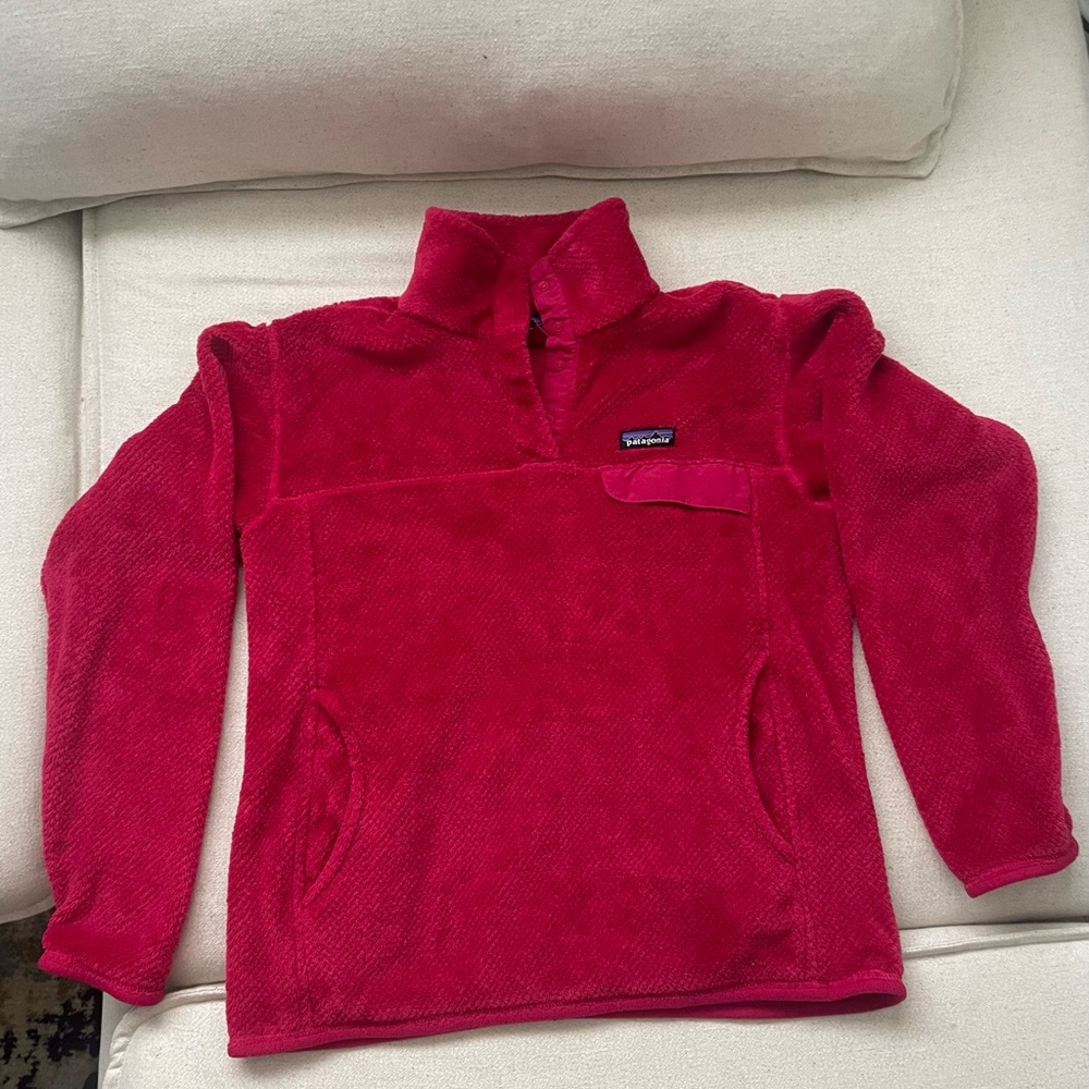 Patagonia Hot Pink Fleece Pullover